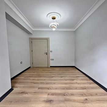 ŞEHRİN MERKEZİNDE HUZURLU BİR YAŞAM İÇİN TAM KONUMDASINIZ