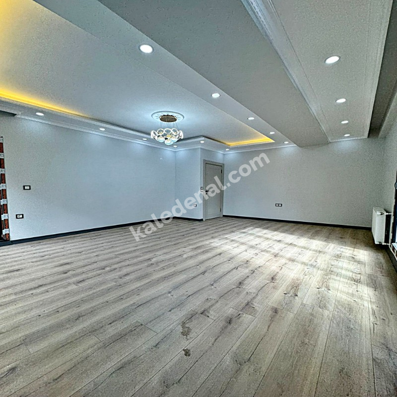 ŞEHRİN MERKEZİNDE HUZURLU BİR YAŞAM İÇİN TAM KONUMDASINIZ