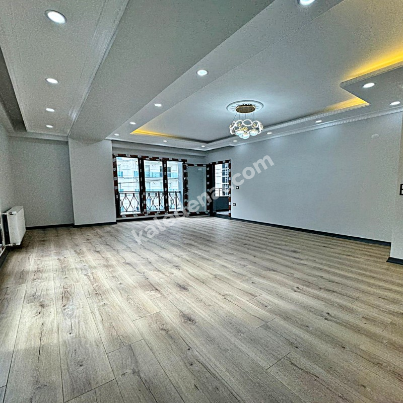 ŞEHRİN MERKEZİNDE HUZURLU BİR YAŞAM İÇİN TEK ŞANSINIZ