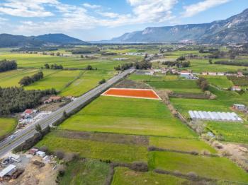 Ula Ataköy’de Ana Yola Cepheli 4.496 m² Ticari İmarlı Satılık Arsa