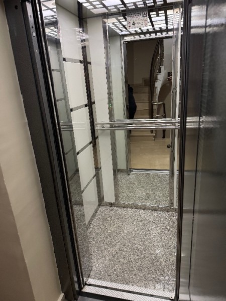 Alibeyköy Çarşı İçi Mısıra Yakın 2+1 Asansörlü Balkonlu Arakat Satılık Daire