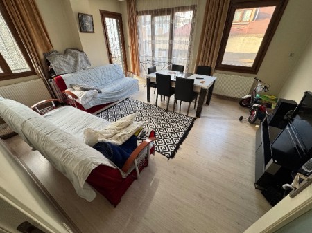 Alibeyköy Çarşı İçi Mısıra Yakın 2+1 Asansörlü Balkonlu Arakat Satılık Daire