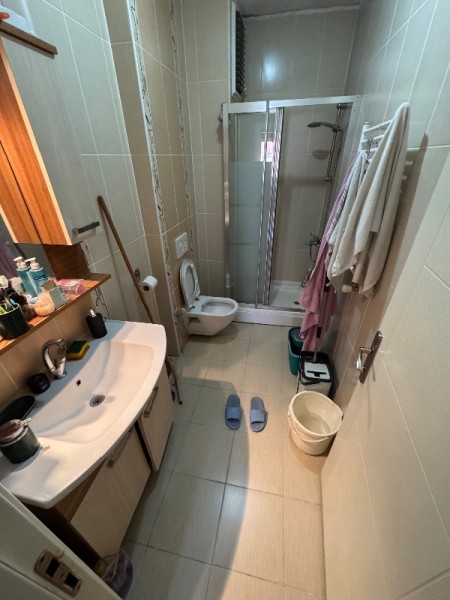 Alibeyköy Çarşı İçi Mısıra Yakın 2+1 Asansörlü Balkonlu Arakat Satılık Daire