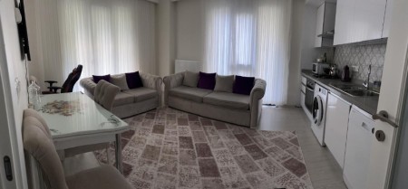 Çırçır'da Metro'ya 5 Dk Otoparklı Güvenlikli Site'de Eşyalı Kiralık Daire