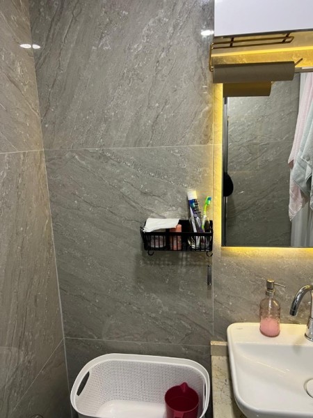 Çırçır'da Metro'ya 5 Dk Otoparklı Güvenlikli Site'de Eşyalı Kiralık Daire