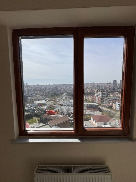 Yeşilpınar'da Otoparklı Yeni Bina'da 6.Kat Manzaralı 2+1 Satılık Daire