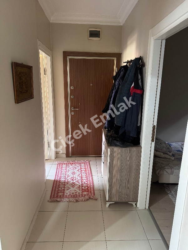 Alibeyköy Çarşı İçi Mısıra Yakın 2+1 Asansörlü Balkonlu Arakat Satılık Daire