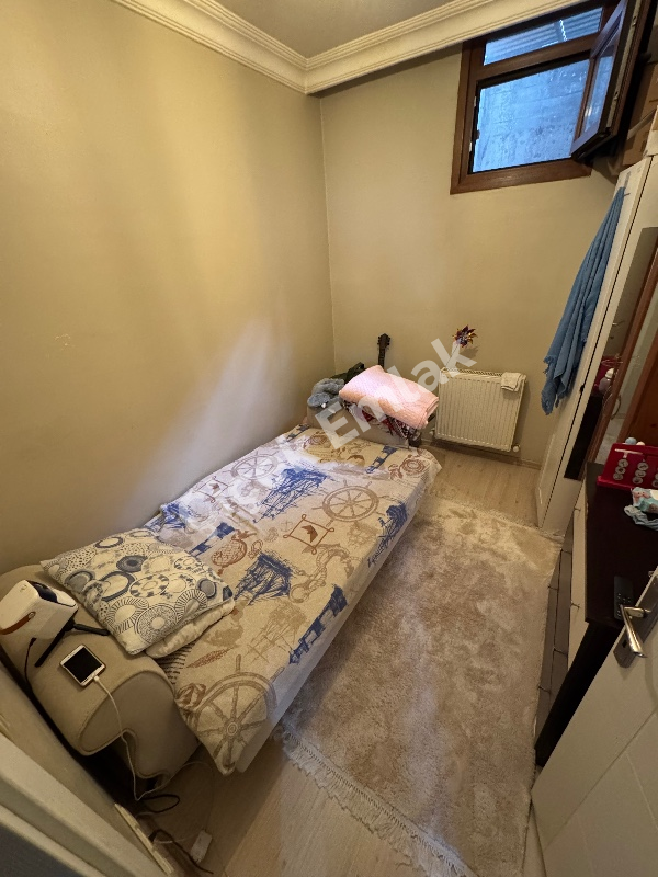 Alibeyköy Çarşı İçi Mısıra Yakın 2+1 Asansörlü Balkonlu Arakat Satılık Daire