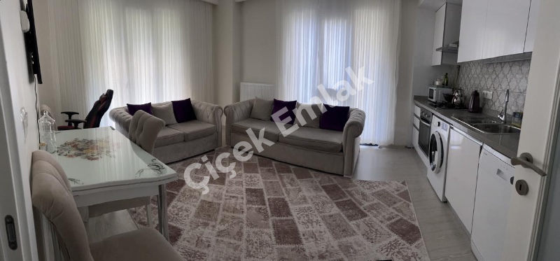 Çırçır'da Metro'ya 5 Dk Otoparklı Güvenlikli Site'de Eşyalı Kiralık Daire