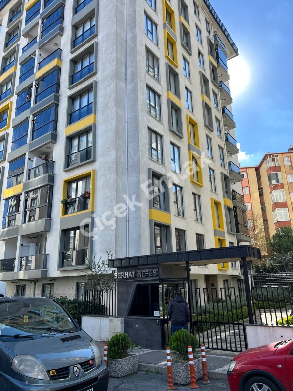 Çırçır'da Metro'ya 5 Dk Otoparklı Güvenlikli Site'de Eşyalı Kiralık Daire