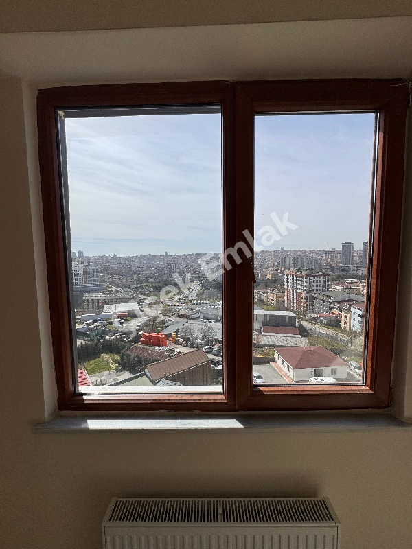 Yeşilpınar'da Otoparklı Yeni Bina'da 6.Kat Manzaralı 2+1 Satılık Daire