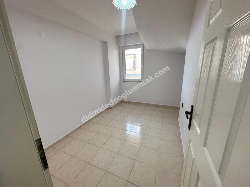 Didim Merkezde Çok Geniş Ön Cephe 4+1 Dubleks Daire