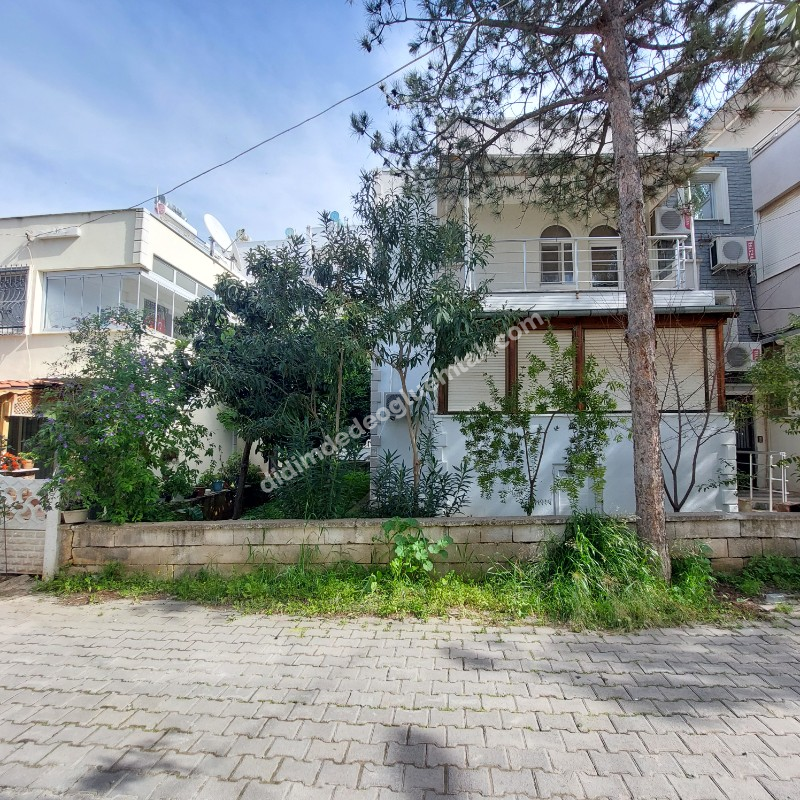 DİDİM ÇAMLIKTA DENİZE YÜRÜME MESAFESİNDE SATILIK 2+1 AYRI MUTFAK
