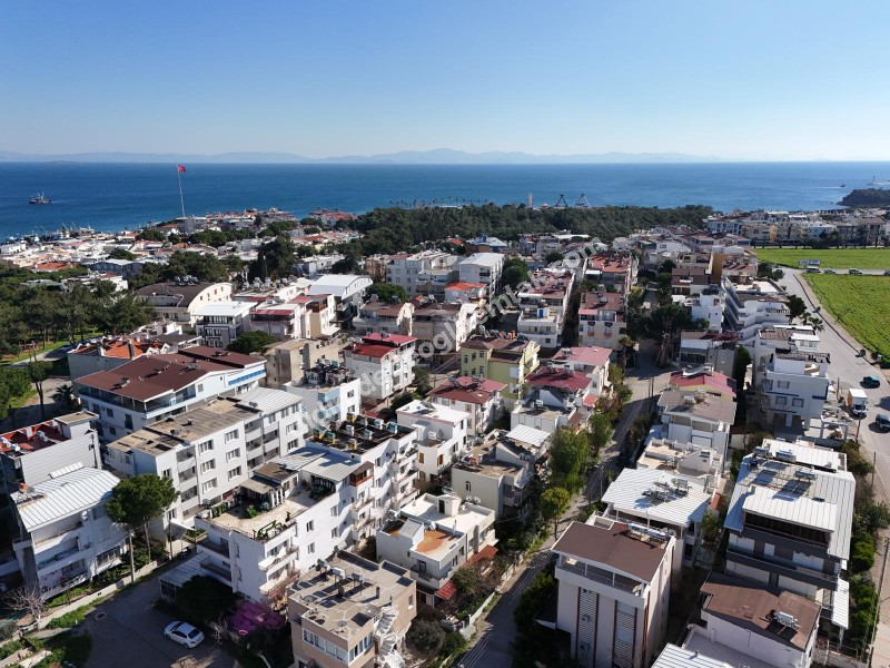 DİDİM ÇAMLIKTA DENİZE YÜRÜME MESAFESİNDE SATILIK 2+1 AYRI MUTFAK
