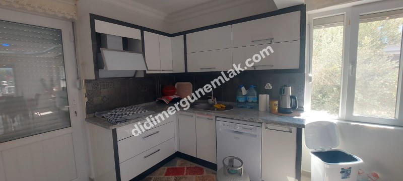 DİDİM ÇAMLIK MAHALLESİ' NDE TAM MÜSTAKİL-ÖZEL OTOPARKLI-MÜSTAKİL HAVUZLU 4+1 SATILIK VİLLA 
