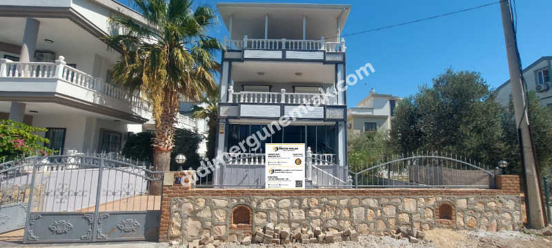DİDİM ÇAMLIK MAHALLESİ' NDE TAM MÜSTAKİL-ÖZEL OTOPARKLI-MÜSTAKİL HAVUZLU 4+1 SATILIK VİLLA 