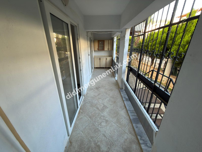 DİDİM ALTINKUM’DA DENİZE SADECE 150 METRE MESAFEDE GENİŞ VE KONFORLU 2+1 SATILIK DAİRE