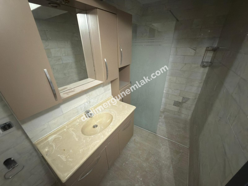 DİDİM ALTINKUM’DA DENİZE SADECE 150 METRE MESAFEDE GENİŞ VE KONFORLU 2+1 SATILIK DAİRE
