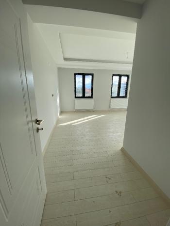 GÜVENAY – ÇORUM ÜÇTUTLAR MAH. ÇEVRE YOLU BULVARI ÜZERİ – 3+1 SIFIR DAİRE