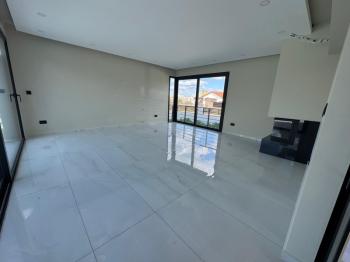  GİRNE  ÇATALKÖY'DE   SATILIK HAVUZLU VİLLA 