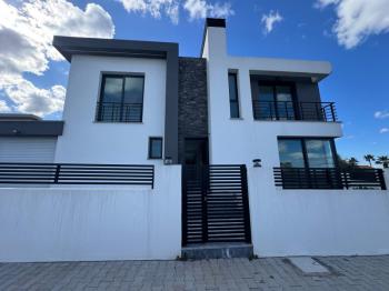  GİRNE  ÇATALKÖY'DE   SATILIK HAVUZLU VİLLA 