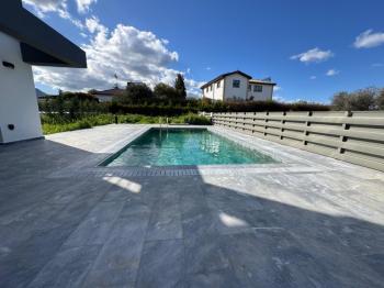  GİRNE  ÇATALKÖY'DE   SATILIK HAVUZLU VİLLA 