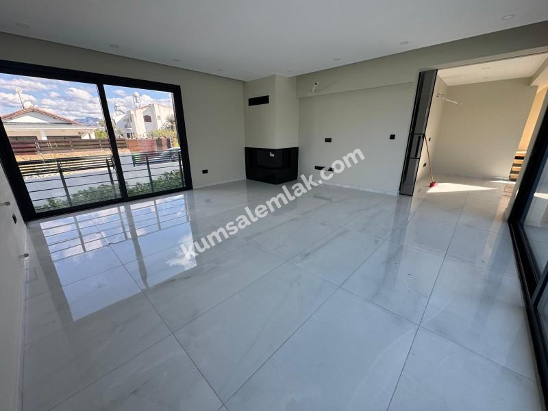  GİRNE  ÇATALKÖY'DE   SATILIK HAVUZLU VİLLA 