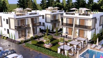 KKTC Girne Lapta'da Denize Yürüyüş Mesafesinde Site İçerisinde Satılık 1+1 Fırsat Penthouse Daireler