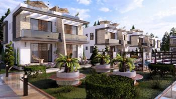 KKTC Girne Lapta'da Denize Yürüyüş Mesafesinde Site İçerisinde Satılık 1+1 Fırsat Penthouse Daireler