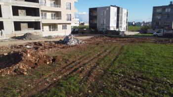 YILMAZ EMLAK'TAN GİRNE MAHALLESİNDE SATILIK 686 m² KÖŞEBAŞI ARSA