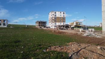 YILMAZ EMLAK'TAN GİRNE MAHALLESİNDE SATILIK 686 m² KÖŞEBAŞI ARSA