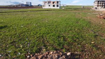 YILMAZ EMLAK'TAN GİRNE MAHALLESİNDE SATILIK 686 m² KÖŞEBAŞI ARSA