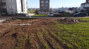 YILMAZ EMLAK'TAN GİRNE MAHALLESİNDE SATILIK 686 m² KÖŞEBAŞI ARSA