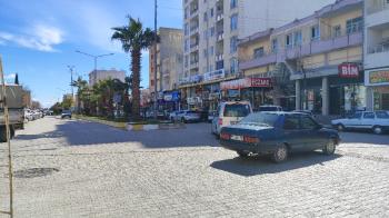 YILMAZ EMLAK'TAN KAHTA KAYMAKAMLIK CİVARINDA SATILIK 25 m2 DÜKKAN