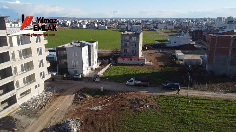 YILMAZ EMLAK'TAN GİRNE MAHALLESİNDE SATILIK 686 m² KÖŞEBAŞI ARSA