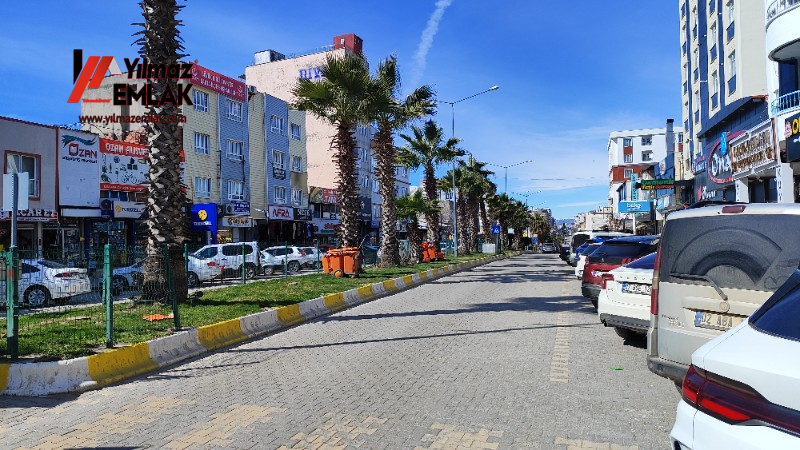 YILMAZ EMLAK'TAN KAHTA KAYMAKAMLIK CİVARINDA SATILIK 25 m2 DÜKKAN
