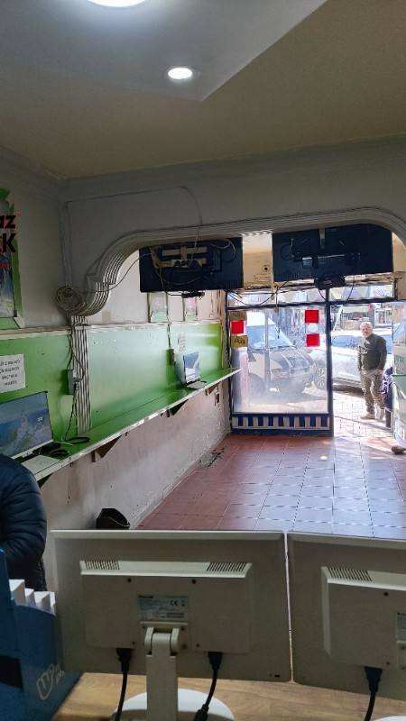 YILMAZ EMLAK'TAN KAHTA KAYMAKAMLIK CİVARINDA SATILIK 25 m2 DÜKKAN