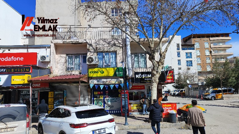 YILMAZ EMLAK'TAN KAHTA KAYMAKAMLIK CİVARINDA SATILIK 25 m2 DÜKKAN