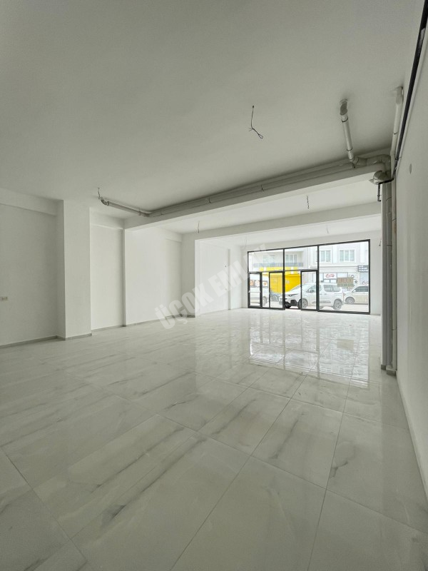 AFYON ÜÇOK EMLAKTAN SELÇUKLU MAH 100M² İŞLEK BÖLGEDE KİRALIK DÜKKAN 