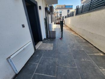 HİSAR MAHALLESİNDE OTOPARKLI | TERASLI | GÜNEYBATI CEPHELİ 3+1 VİLLA