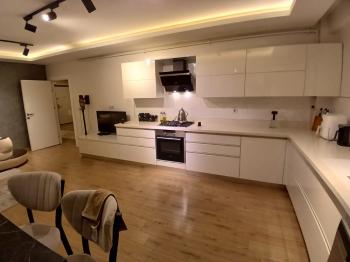 GÜVENAY - ÇORUM KAFELER BÖLGESİ DR. İLHAN GÜREL CADDESİ ÜZERİ 4+1 SATILIK LÜKS DAİRE