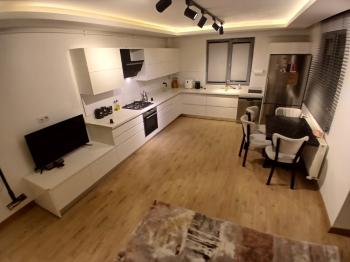 GÜVENAY - ÇORUM KAFELER BÖLGESİ DR. İLHAN GÜREL CADDESİ ÜZERİ 4+1 SATILIK LÜKS DAİRE
