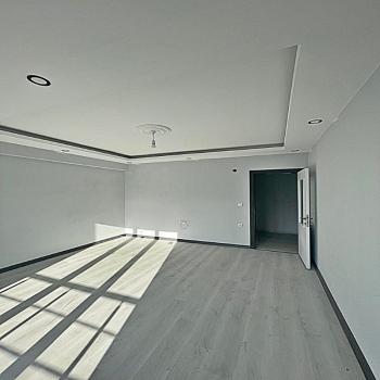 ÖRNEK MAHALLESİNDE MERKEZİ KONUMDA SIFIR 2+1 