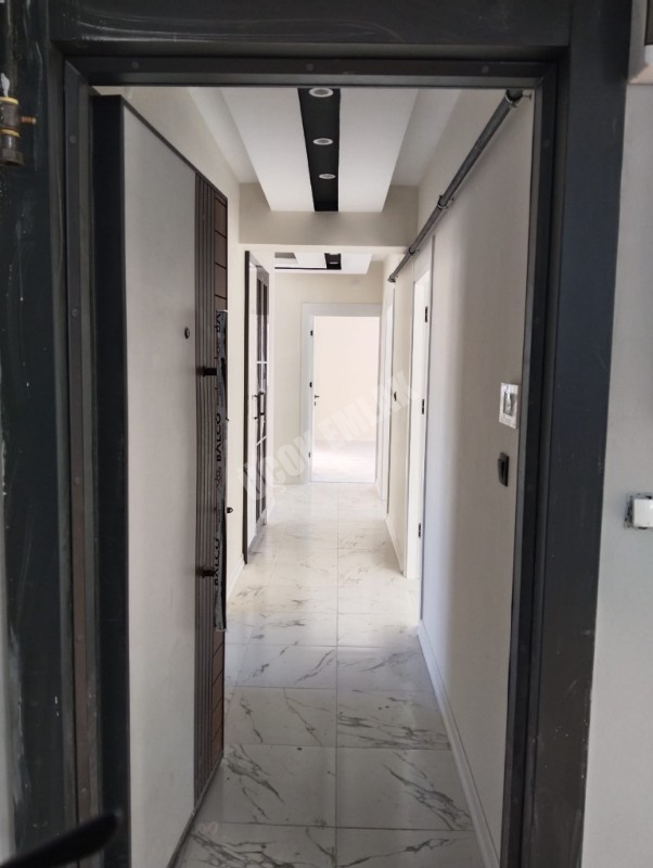 AFYON ÜÇOK EMLAKTAN FATİH MAH SIFIR GENİŞ 3+1 105M² SATILIK DAİRELER 