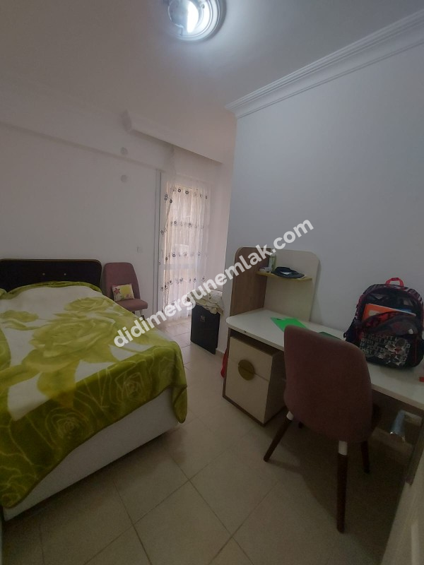 DİDİM’DE EFELER MAHALLESİNDE YÜKSEK GİRİŞ EBEVEYN BANYOLU 3+1 SATILIK DAİREGENİŞ 3+1 FIRSATI!