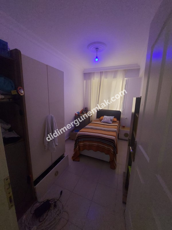 DİDİM’DE EFELER MAHALLESİNDE YÜKSEK GİRİŞ EBEVEYN BANYOLU 3+1 SATILIK DAİREGENİŞ 3+1 FIRSATI!