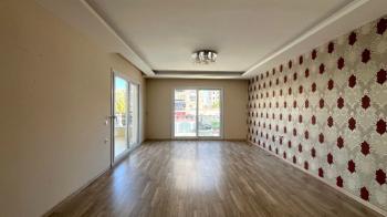 Elmas’tan Akdeniz Mh’de Zeytinli Cd Üzerinde Geniş Ferah 4+1