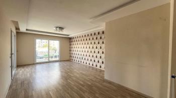 Elmas’tan Akdeniz Mh’de Zeytinli Cd Üzerinde Geniş Ferah 4+1