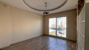 Elmas’tan Akdeniz Mh’de Zeytinli Cd Üzerinde Geniş Ferah 4+1