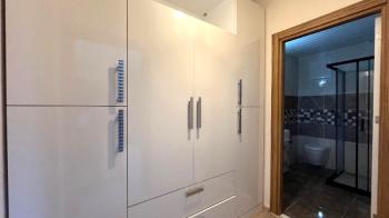 Elmas’tan Akdeniz Mh’de Zeytinli Cd Üzerinde Geniş Ferah 4+1